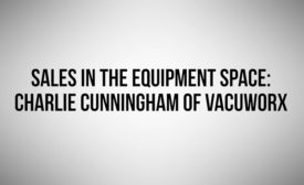和Vacuworx的Charlie Cunningham一起做设备销售